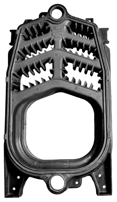 Gussglied in schwarzer Farbe, verwendet in Wolf-Produkten, mit strukturierten Oberflächenprofilen zur Funktionalität. Ideal für technische Anwendungen.